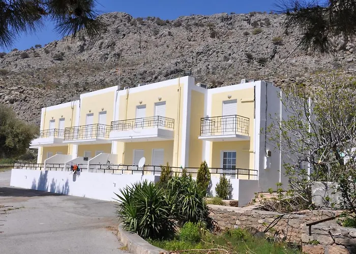 Marianthi Studios & Apartments